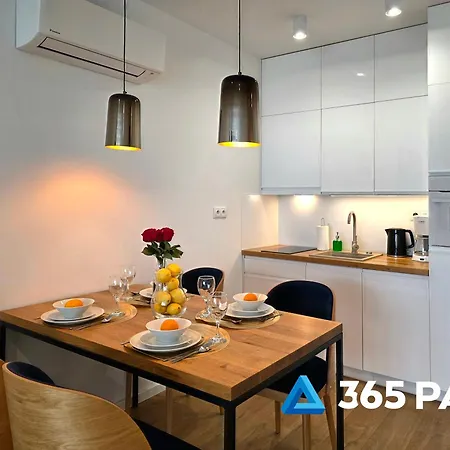 365pam - Modern W Westin House - Basen, Jacuzzi, Sauna, Silownia, Plac Zabaw W Cenie Daire